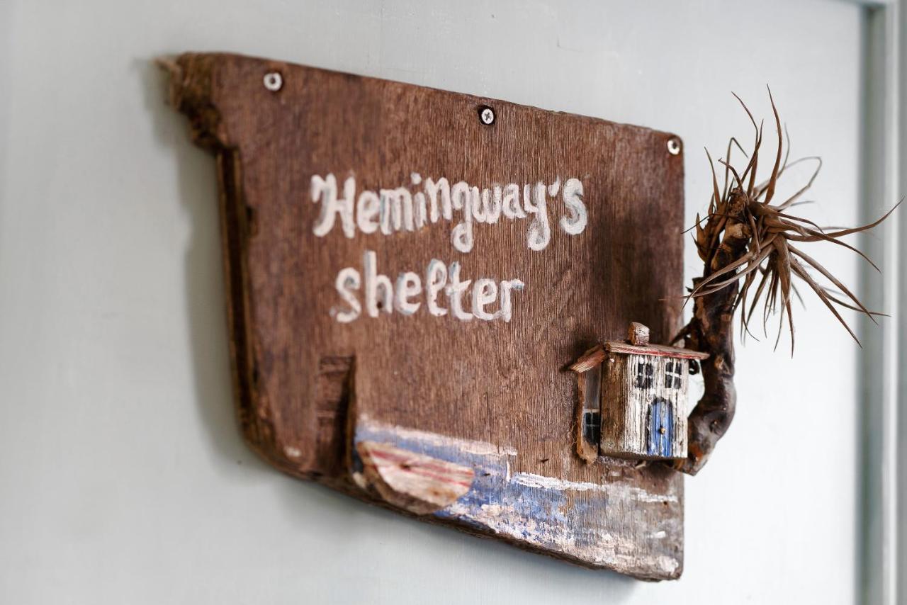 Hemingway'S Shelter Villa La Spezia Exterior photo